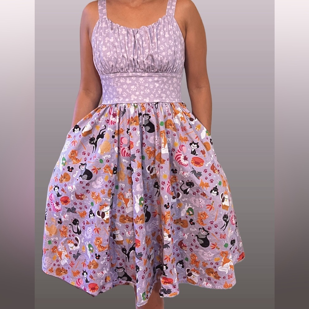 Disney cats dress size XS